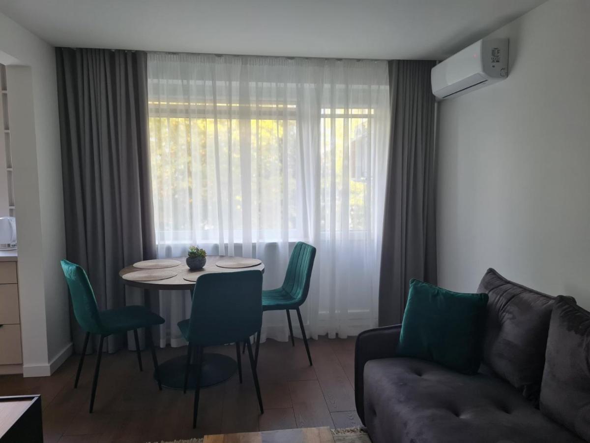 Talsa 1-Bedroom Apartment In City Center Siauliai Exterior photo