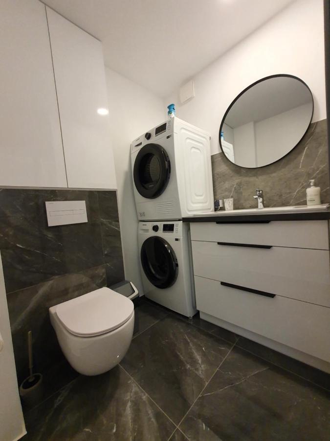 Talsa 1-Bedroom Apartment In City Center Siauliai Exterior photo